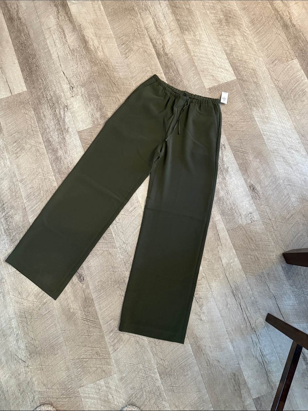 GAP Crepe Wide-Leg Easy Pant